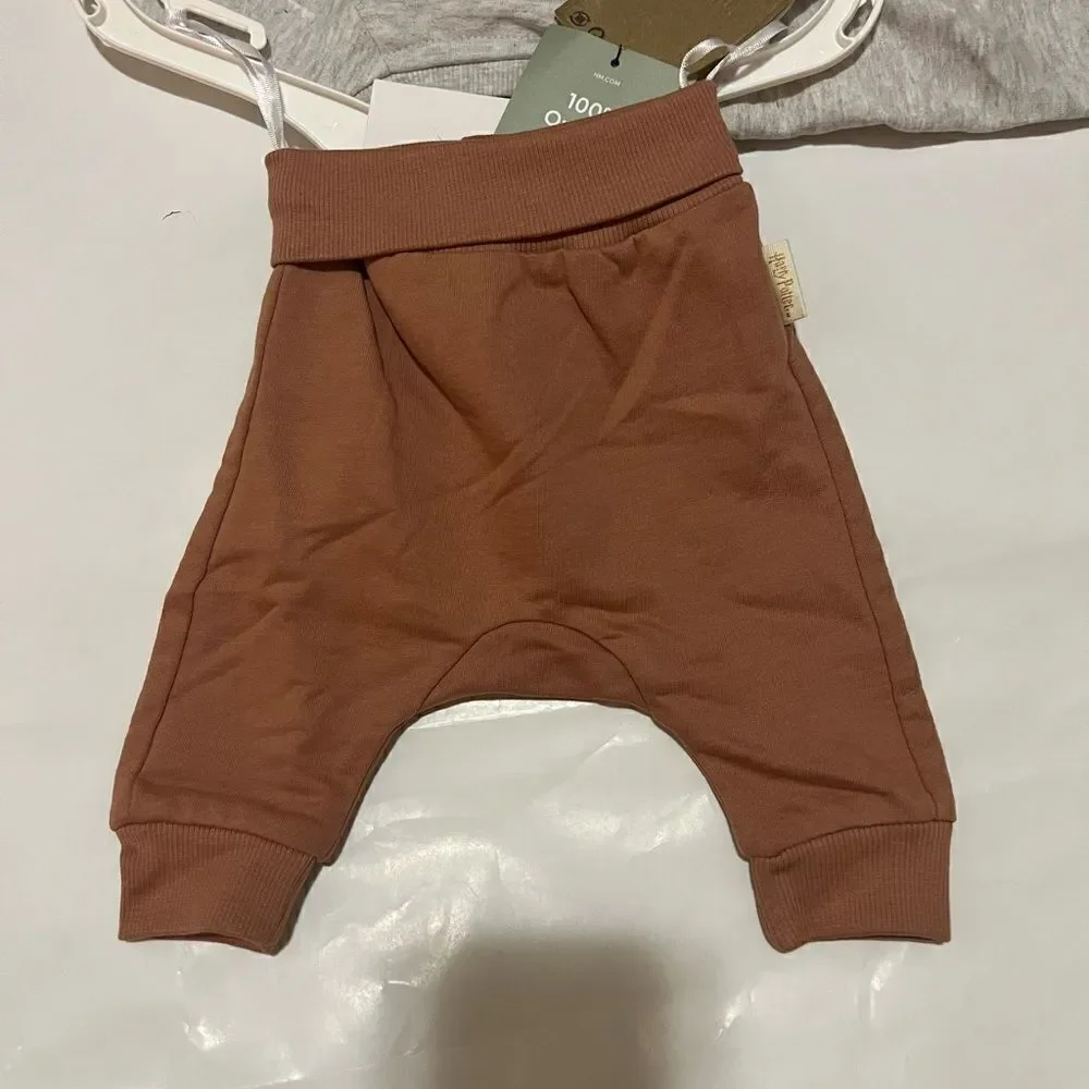 H&M 2 piece printed set  size PM